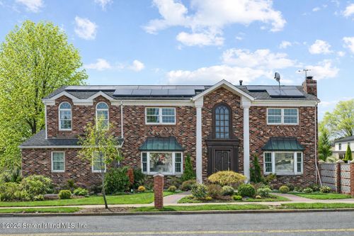 728 Huguenot Ave, Staten Island, NY, 10312-2636 | Card Image