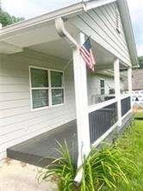 4567 Duncan Dr, Sugar Hill, GA, 30518-4834 | Card Image