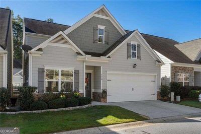 114 Hickory Village Circle, House other with 3 bedrooms, 2 bathrooms and 2 parking in Canton GA | Image 2