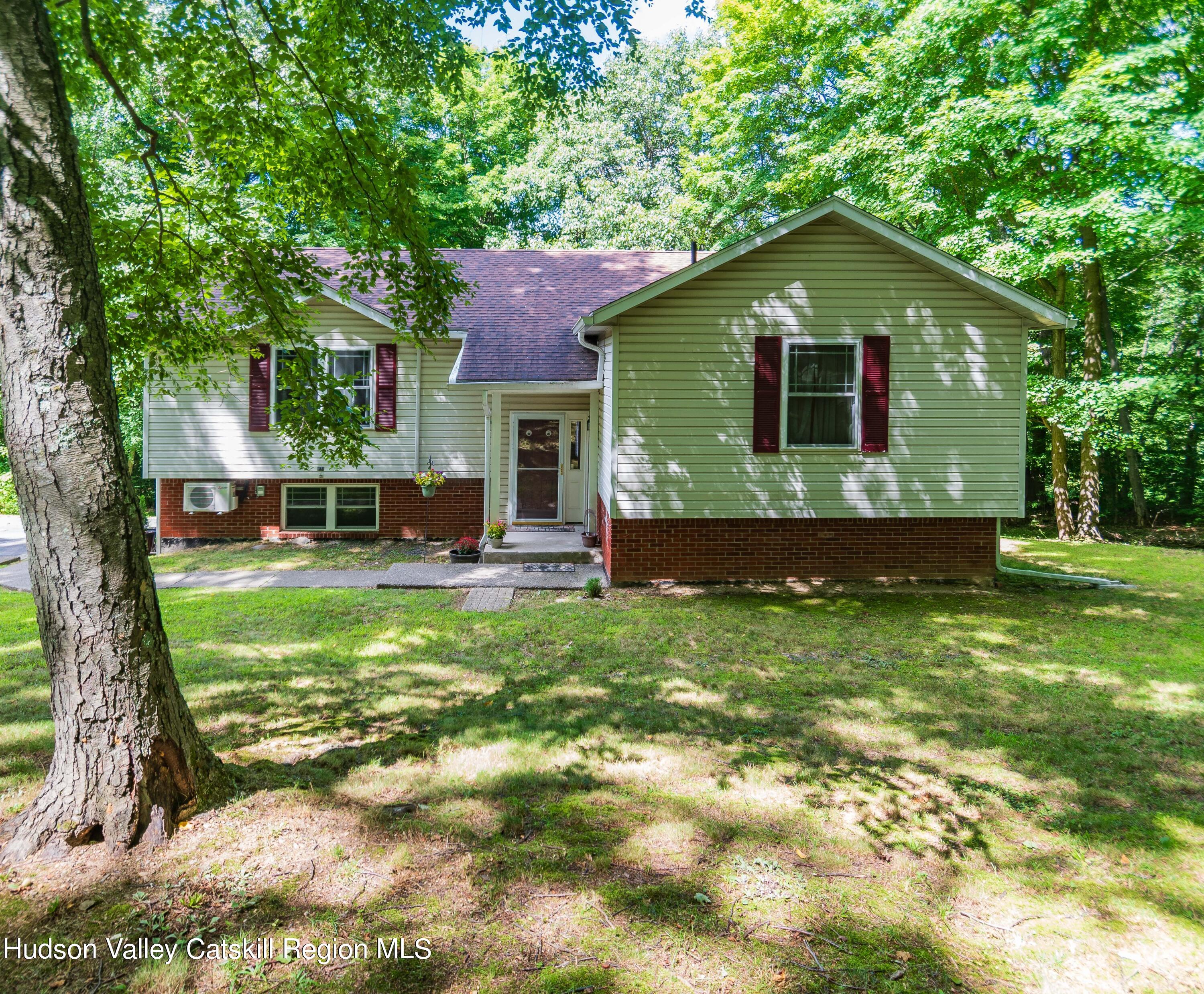 Freetown Hwy, Wallkill, NY 12589