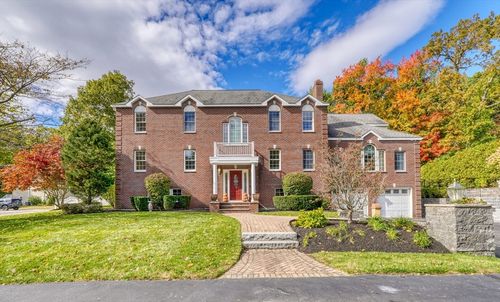17 Marshall St, North Reading, MA, 01864-3012 | Card Image