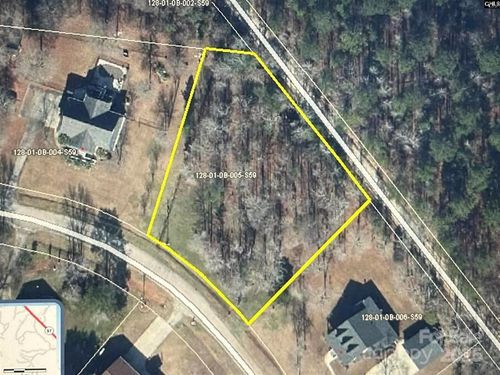 2385 Lakeside Dr, Liberty Hill, SC, 29074-8007 | Card Image