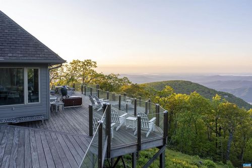 880 Devils Knob Loop, Wintergrn Rst, VA, 22967-8082 | Card Image