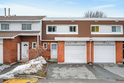 300 Stone Quarry Pvt, Ottawa, ON, K1K3Y2 | Card Image