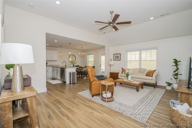 4103 Cedar Creek Ct, Home with 3 bedrooms, 2 bathrooms and null parking in Floyds Knobs IN | Image 5