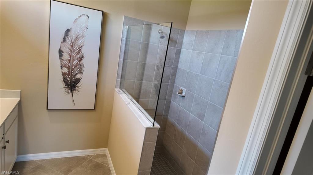 Residential Lease in NORTH FORT MYERS 4