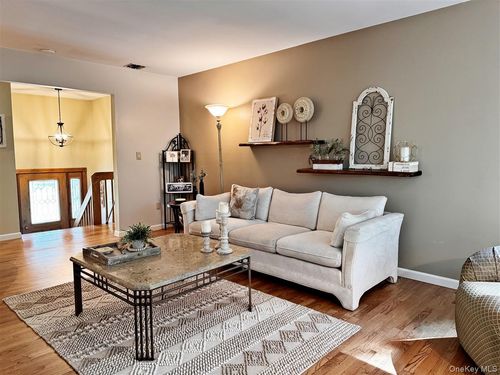 28 The Promenade, New City, NY, 10956-4123 | Card Image