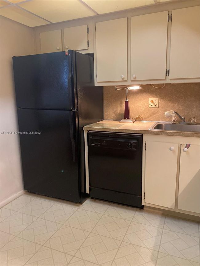 APT-515 - 6190 Woodlands Blvd, Condo with 2 bedrooms, 2 bathrooms and null parking in Tamarac FL | Image 7