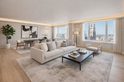 49d51d-117 E 57th St, New York, NY, 10022-2095 | Card Image