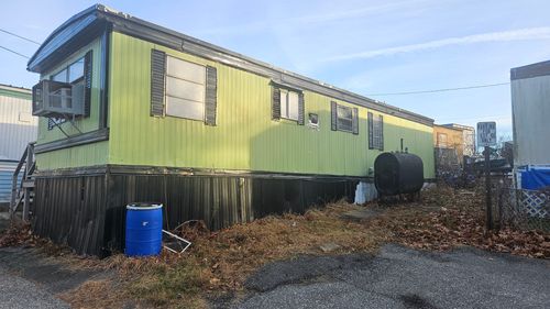 66-1246 Granby Rd, Chicopee, MA, 01020-2086 | Card Image