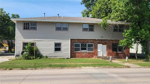 1910 S Joplin St, Pittsburg, KS, 66762-6326 | Card Image