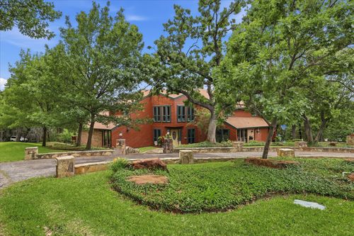 122 Brookdale Dr, Highland Village, TX, 75077-4021 | Card Image