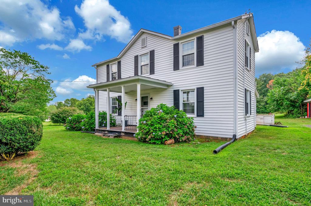 Zoar Rd, Locust Grove, VA 22508