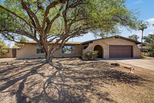 3023 S Carriage Ln, Mesa, AZ, 85202-7813 | Card Image