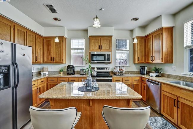 UNIT-1401 - 2878 4 Th St, Condo with 3 bedrooms, 3 bathrooms and 2 parking in Livermore CA | Image 13