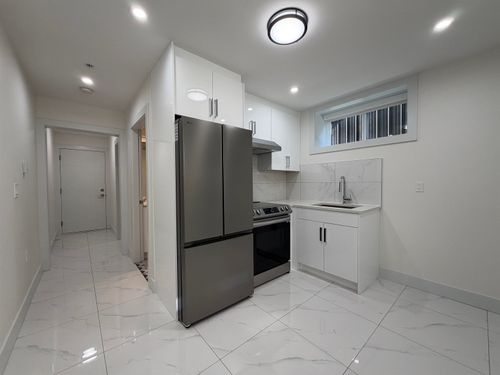 1052 E 50th Avenue, Vancouver, BC, V5X1B8 | Card Image