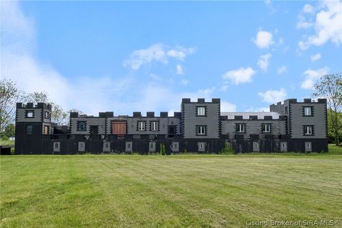 6900 Dave Carr Rd, Charlestown, IN, 47111-8824 | Card Image