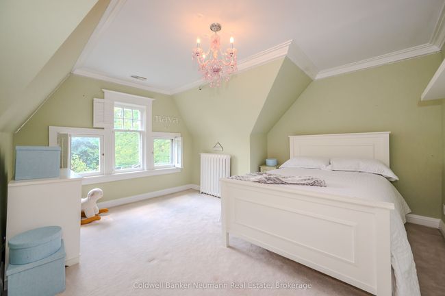 35 Queen St, House other with 7 bedrooms, 4 bathrooms and 2 parking in Guelph ON | Image 26