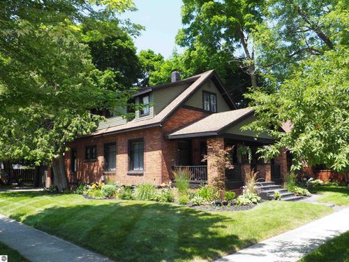 401 N University Ave, Mt. Pleasant, MI, 48858-1655 | Card Image