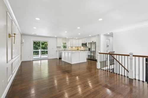 34 Oklahoma Trl, Hopatcong, NJ, 07843-1776 | Card Image