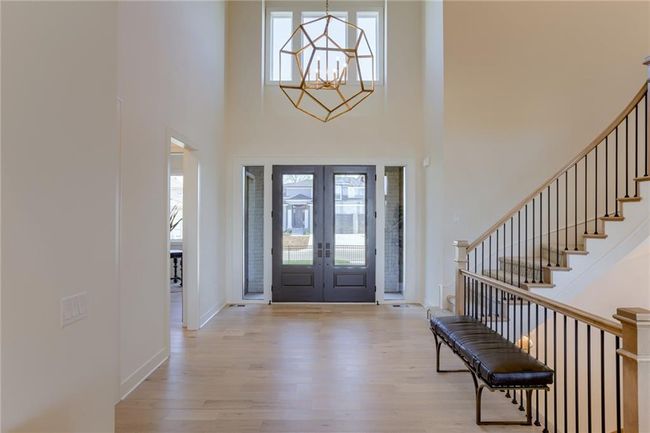 17500 Acton St, House other with 5 bedrooms, 6 bathrooms and null parking in Overland Park KS | Image 4