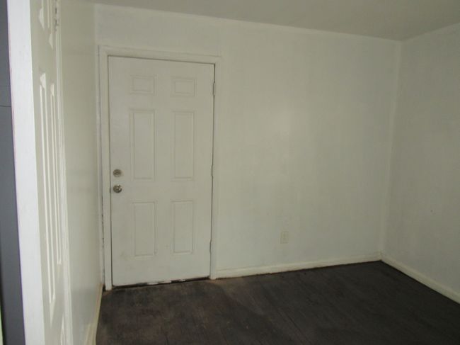 18400 Plainview Ave, House other with 3 bedrooms, 2 bathrooms and null parking in Detroit MI | Image 11