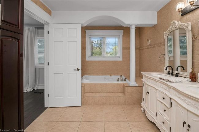 435 Country Club Dr, House other with 5 bedrooms, 5 bathrooms and 4 parking in Windsor ON | Image 30