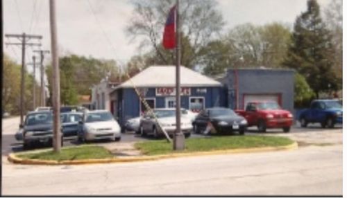 526 N Dixie Hwy, Momence, IL, 60954-1224 | Card Image