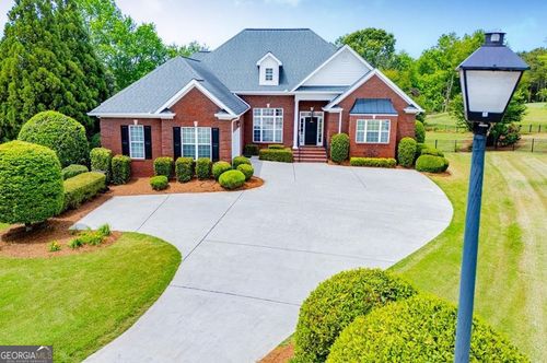 210 Turnberry Cir, Carrollton, GA, 30116-6040 | Card Image