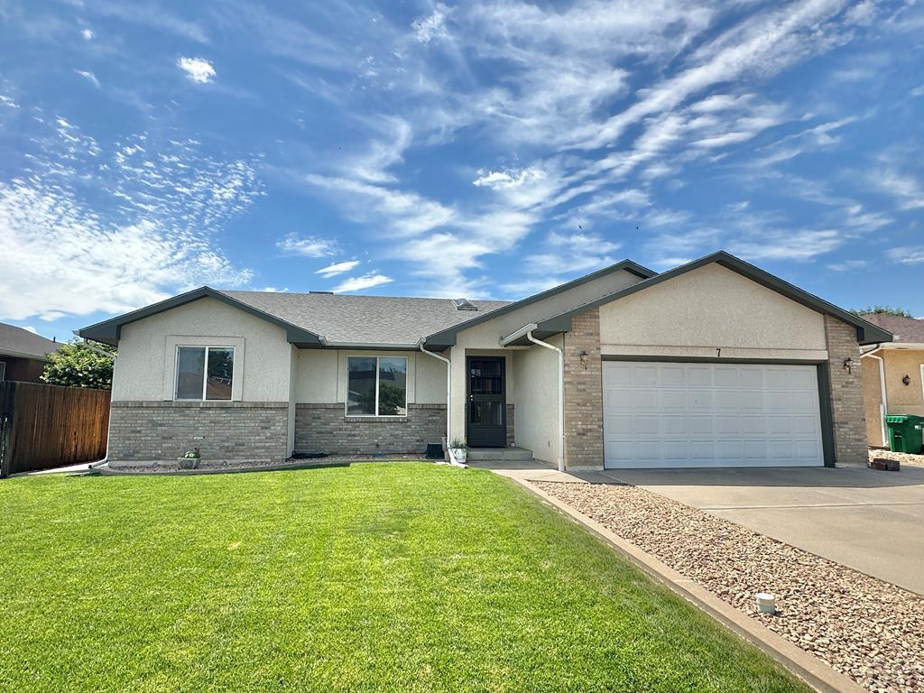 Trent Ct, Pueblo, CO 81005