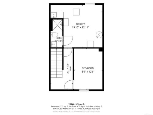 23056 Gary Ln, Saint Clair Shores, MI, 48080-2174 | Card Image