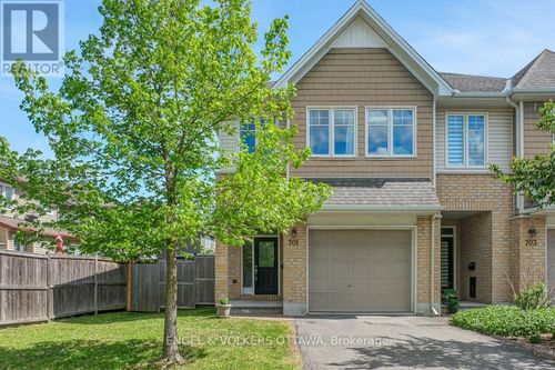 701 Hazelnut Crescent, Ottawa, ON, K1T0K1 | Card Image