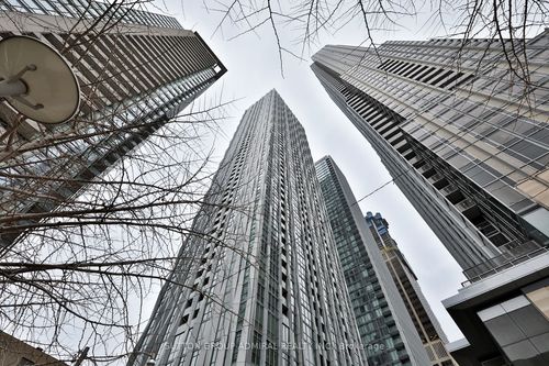 4902-1 Yorkville Ave, Toronto, ON, M4W0B1 | Card Image