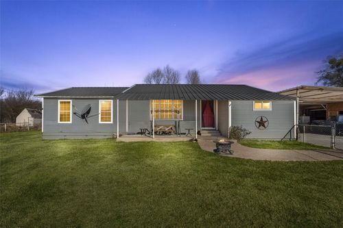 239 Wildwood Ave, Elm Mott, TX, 76640-3473 | Card Image