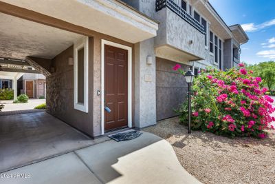 2130 - 15221 N Clubgate Drive, Condo with 3 bedrooms, 2 bathrooms and null parking in Scottsdale AZ | Image 1