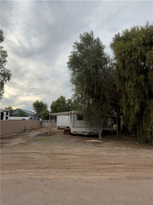 8011 S Smoketree Ln, Mohave Valley, AZ, 86440-9234 | Card Image