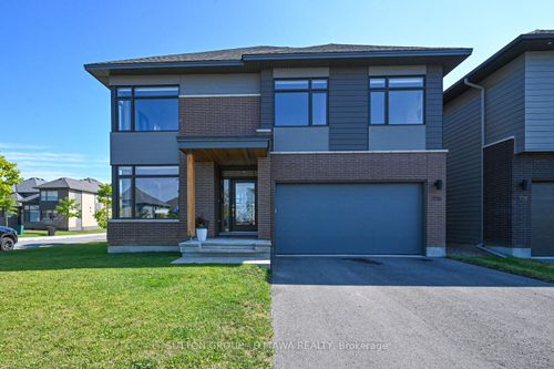 732 Pl Wooler, Ottawa, ON, K1T0T5 | Card Image