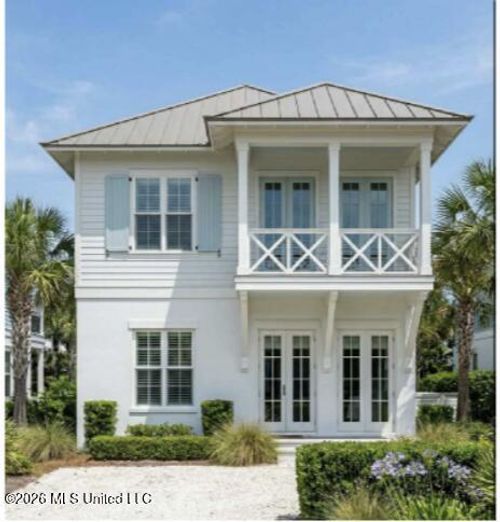 286 Porter Ave, Ocean Springs, MS, 39564-4682 | Card Image