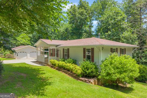 464 Riverbend Rd, Toccoa, GA, 30577-6733 | Card Image
