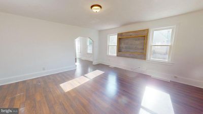 313 Arch Street, Home with 3 bedrooms, 1 bathrooms and null parking in DELRAN NJ | Image 3