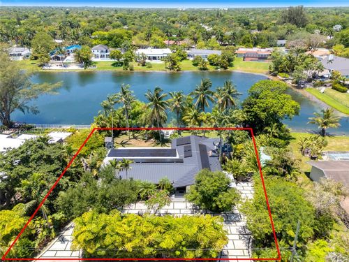 13400 Sw 70th Ave, Pinecrest, FL, 33156-6950 | Card Image