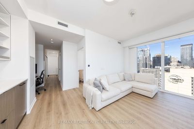 2516 - 20 Edward St, Condo with 2 bedrooms, 2 bathrooms and 1 parking in Toronto ON | Image 3