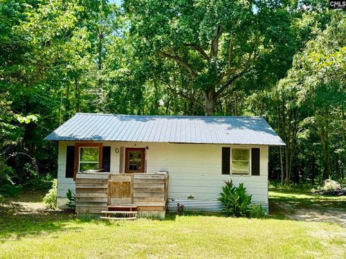 557 Arrowwood Rd, Great Falls, SC, 29055-9665 | Card Image