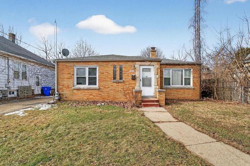 6516 21st Avenue, Kenosha, WI, 53143 | Card Image