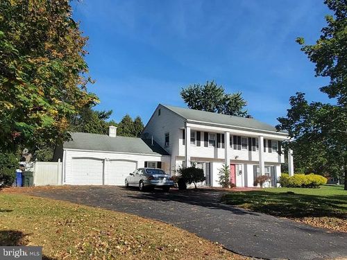 77 Winterberry Ln, WILLINGBORO, NJ, 08046-3414 | Card Image