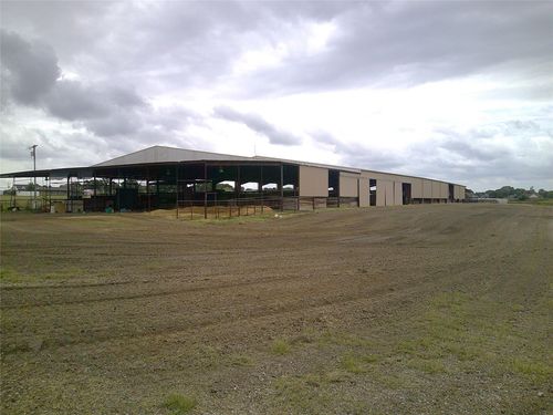 105 County Road 3341, Paradise, TX, 76073 | Card Image