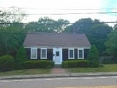 1313 Somerset Ave, Taunton, MA, 02780-5077 | Card Image