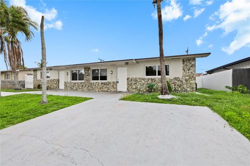 a-1800 Sw 97th Ave, Miramar, FL, 33025-1924 | Card Image