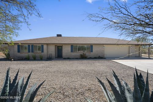 71 Avenida Pastor, Rio Rico, AZ, 85648-8000 | Card Image
