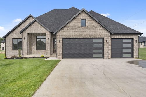 1999 N Alysheba Ct, Springfield, MO, 65802-6061 | Card Image